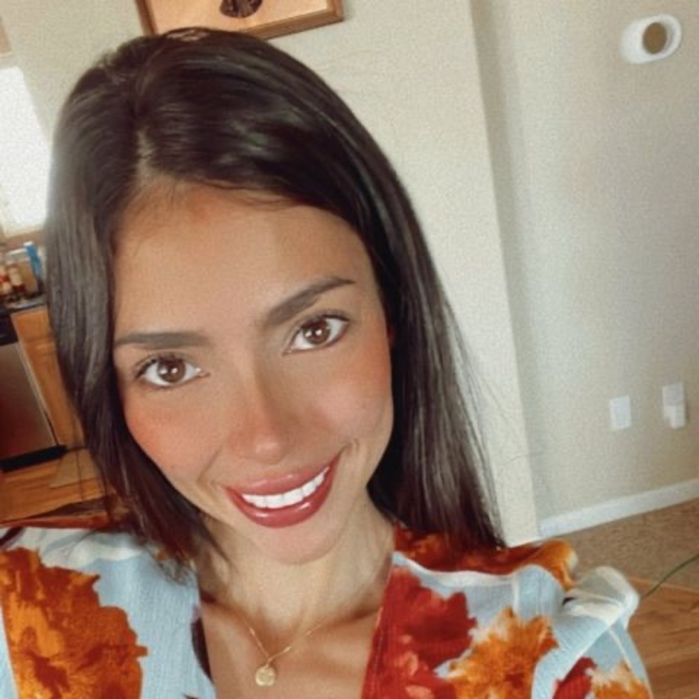 Meet your Posher, Maria